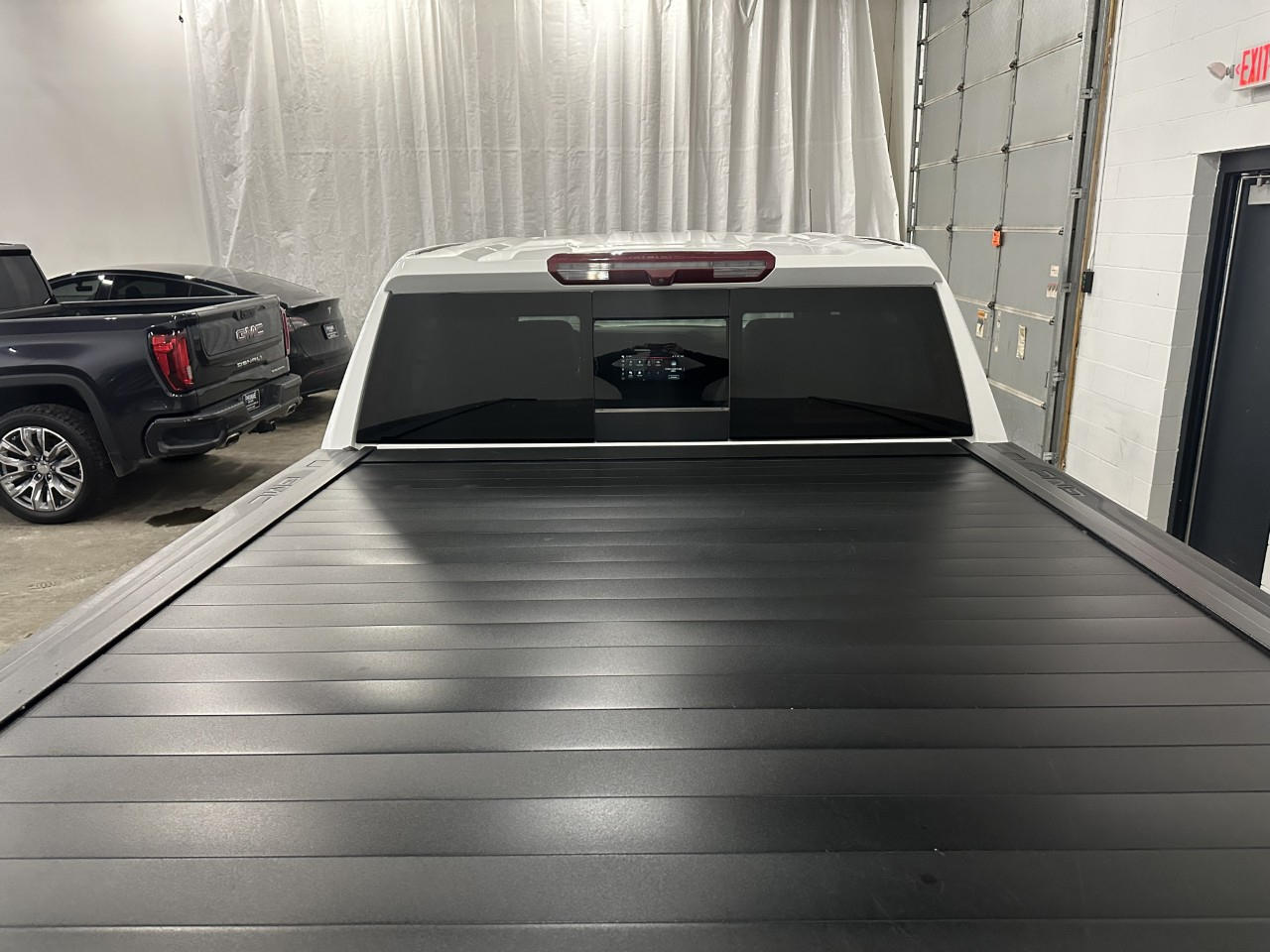 GMC Sierra 1500 Denali Crew Cab Short Box 4WD 2022