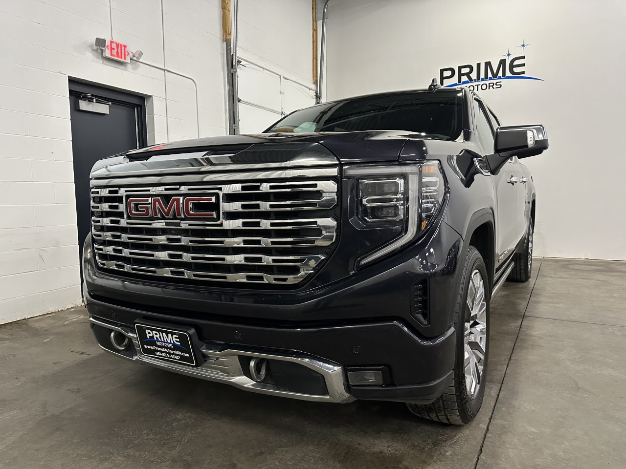 GMC Sierra 1500 Denali Crew Cab Short Box 4WD 2023