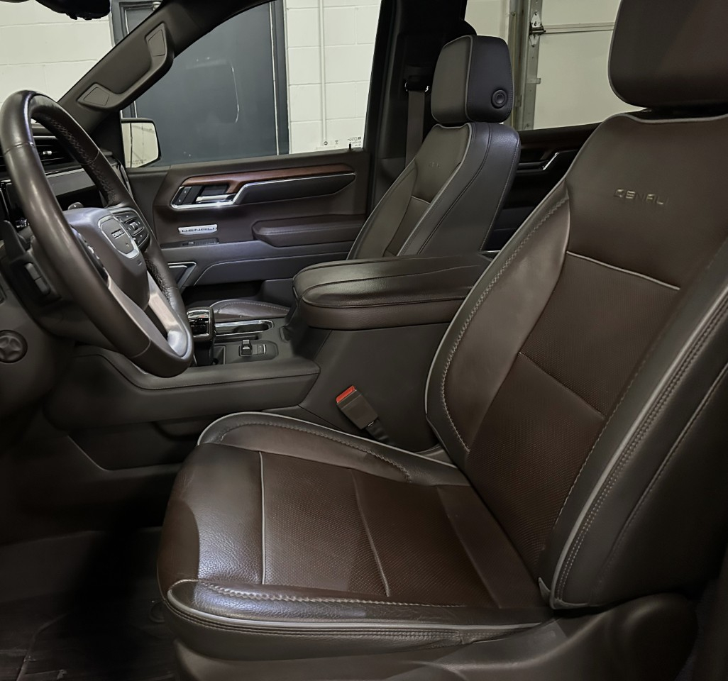 GMC Sierra 1500 Denali Crew Cab Short Box 4WD 2023