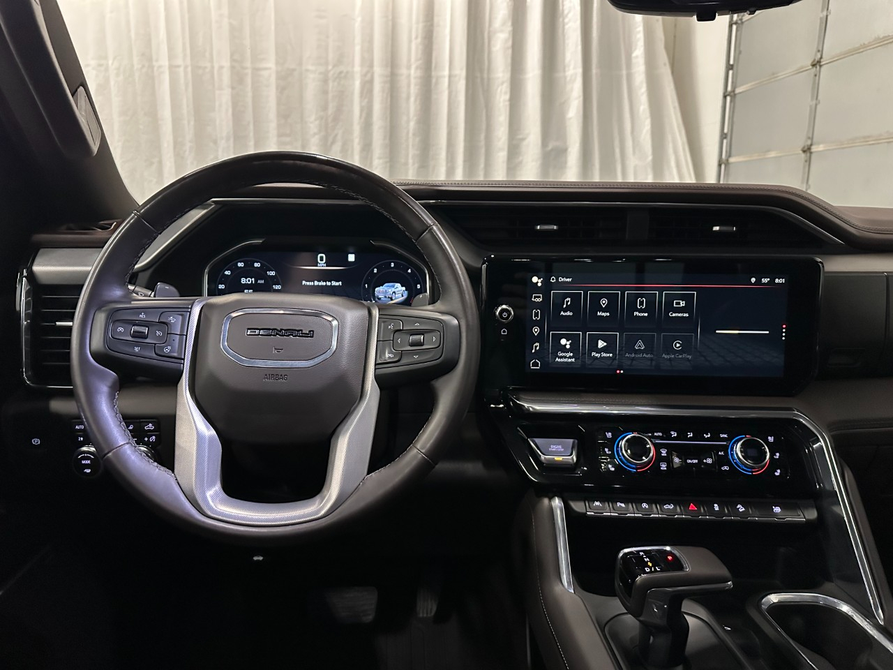 GMC Sierra 1500 Denali Crew Cab Short Box 4WD 2023