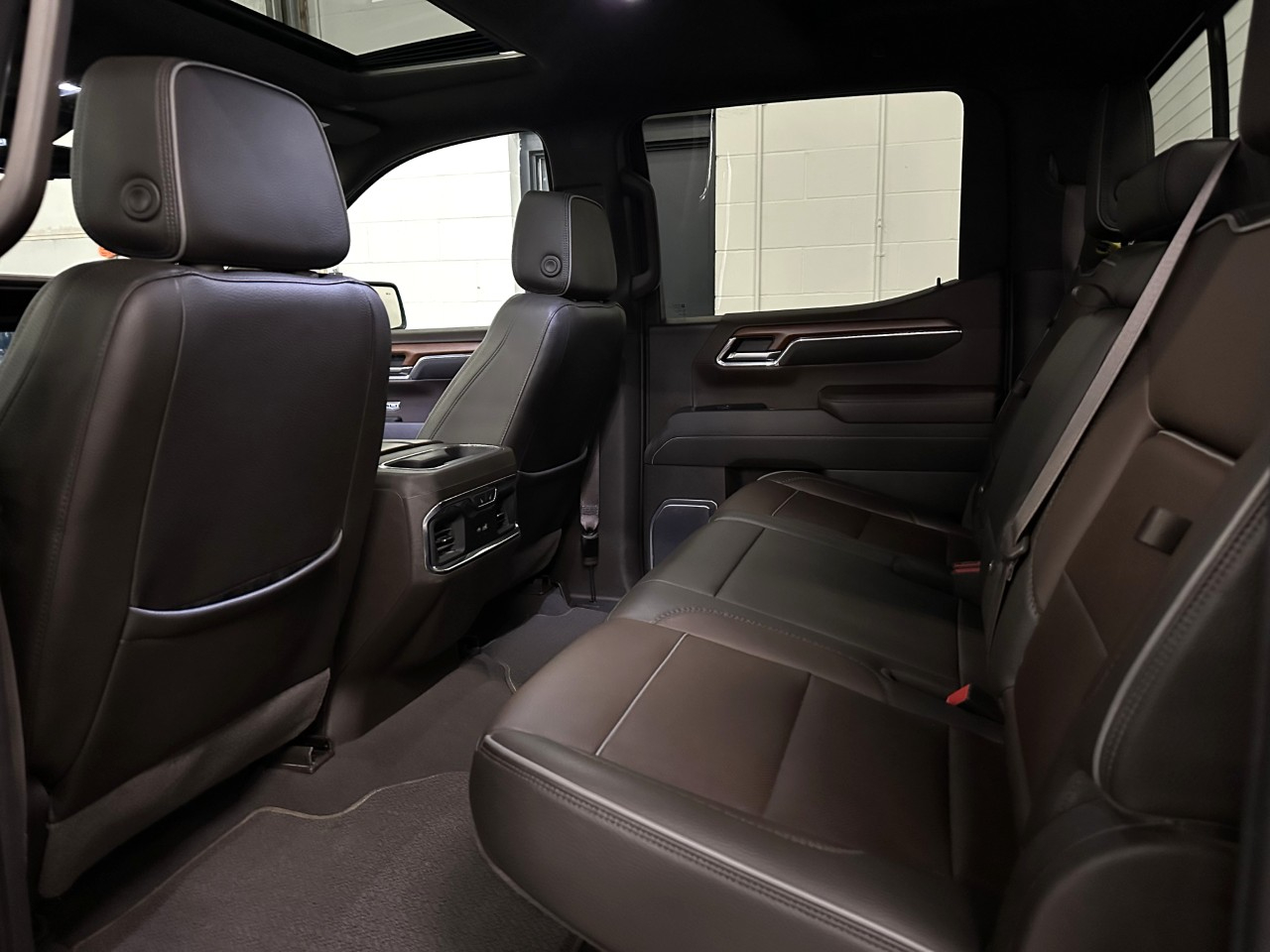 GMC Sierra 1500 Denali Crew Cab Short Box 4WD 2023