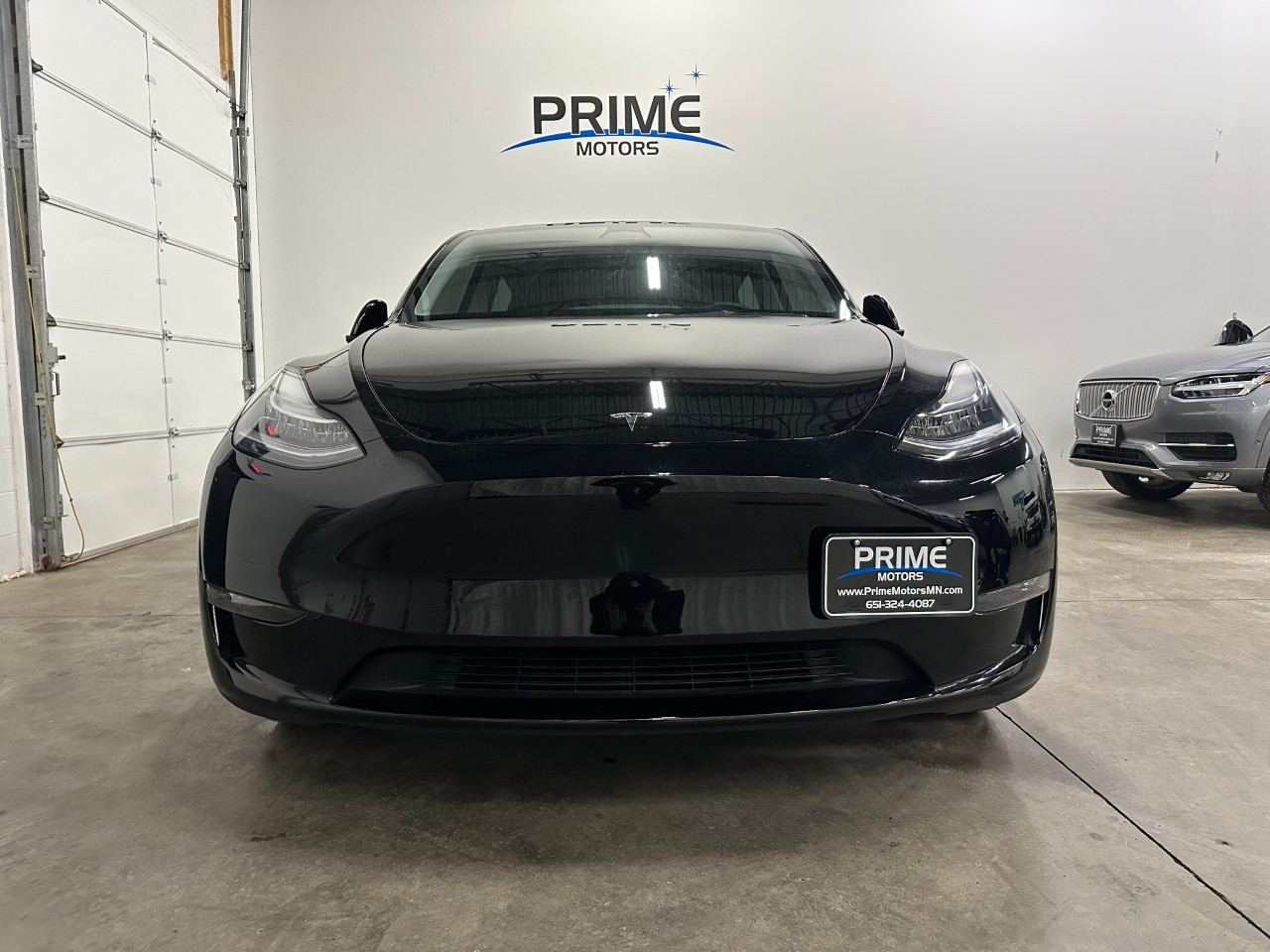 Tesla Model Y Long Range AWD 2023