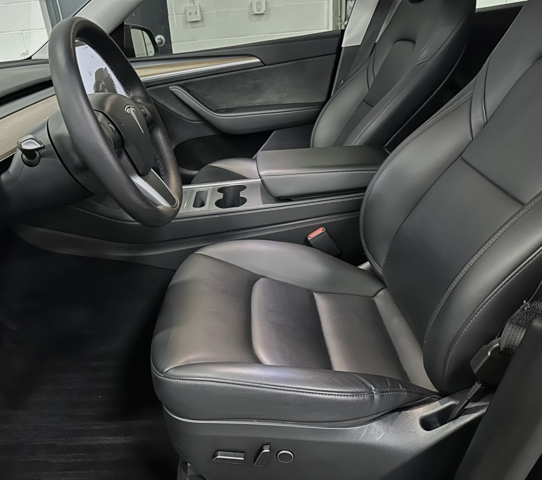 Tesla Model Y Long Range AWD 2023