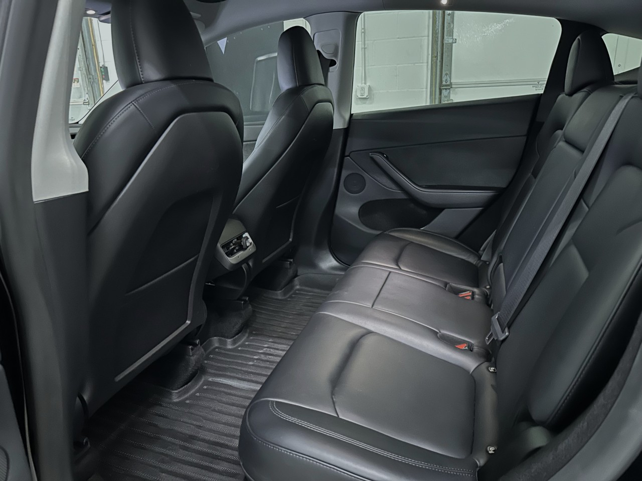 Tesla Model Y Long Range AWD 2023