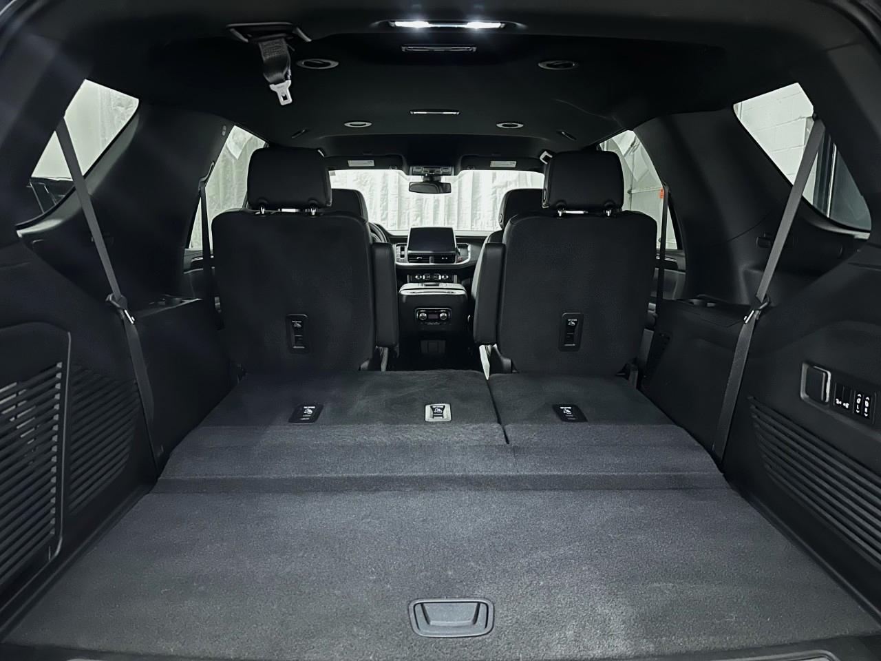 GMC Yukon AT4 4WD 2022