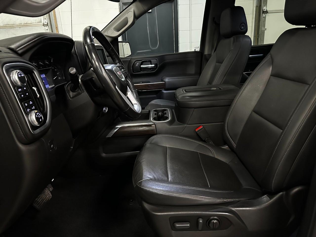 GMC Sierra 1500 Limited SLT Crew Cab Short Box 4WD 2022