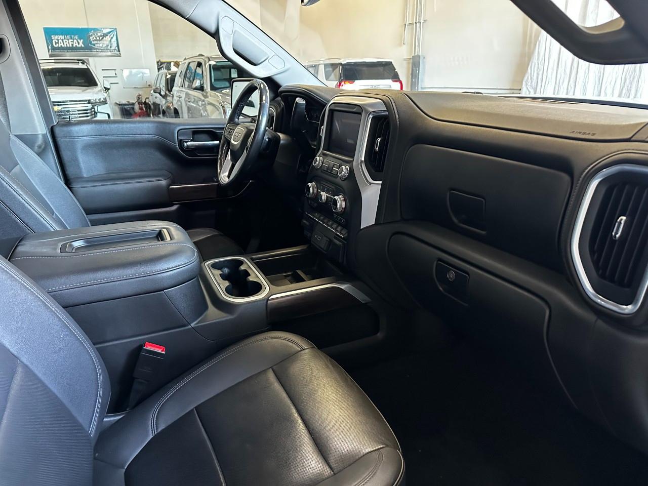 GMC Sierra 1500 Limited SLT Crew Cab Short Box 4WD 2022