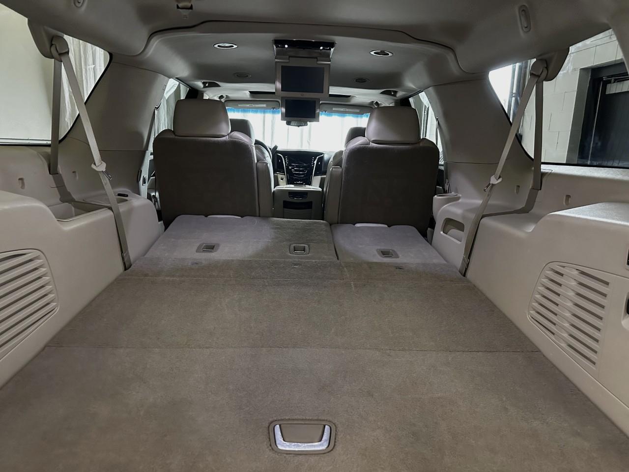 Cadillac Escalade ESV Premium Luxury 4WD 2020