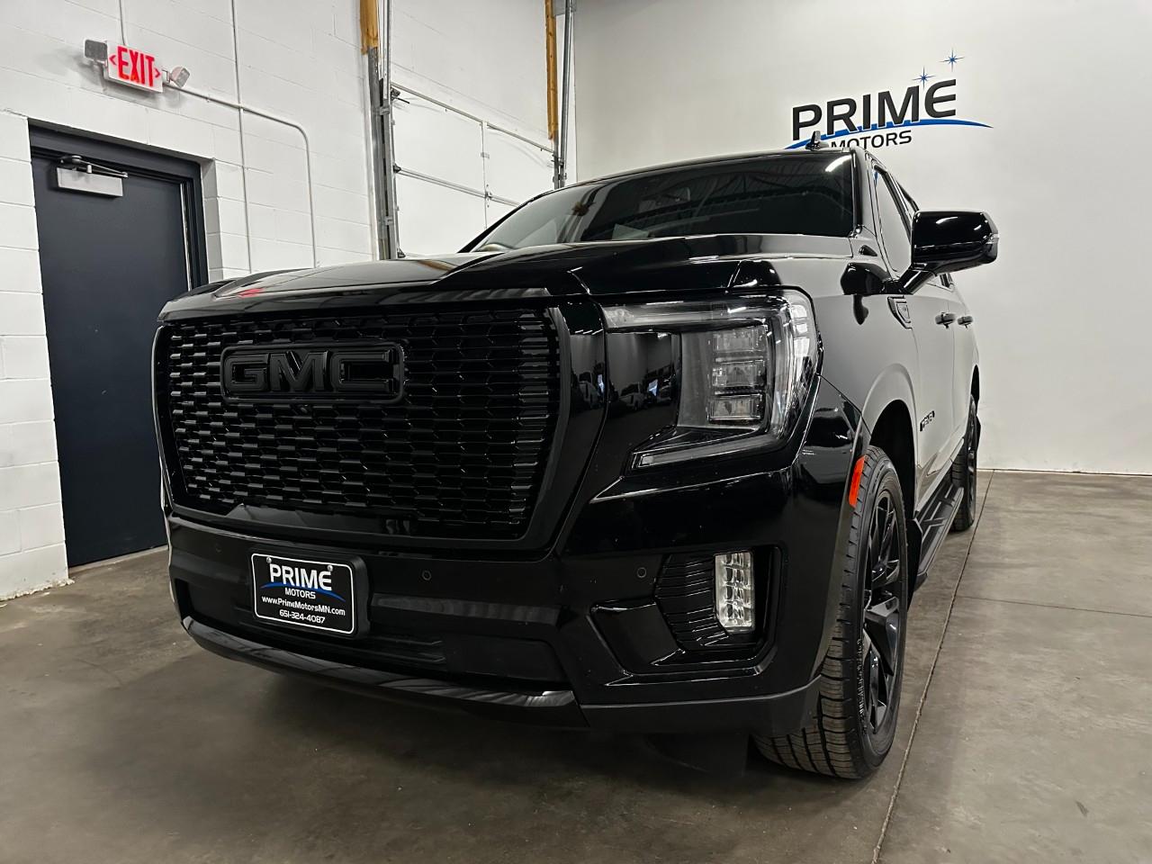 GMC Yukon Denali 4WD 2022