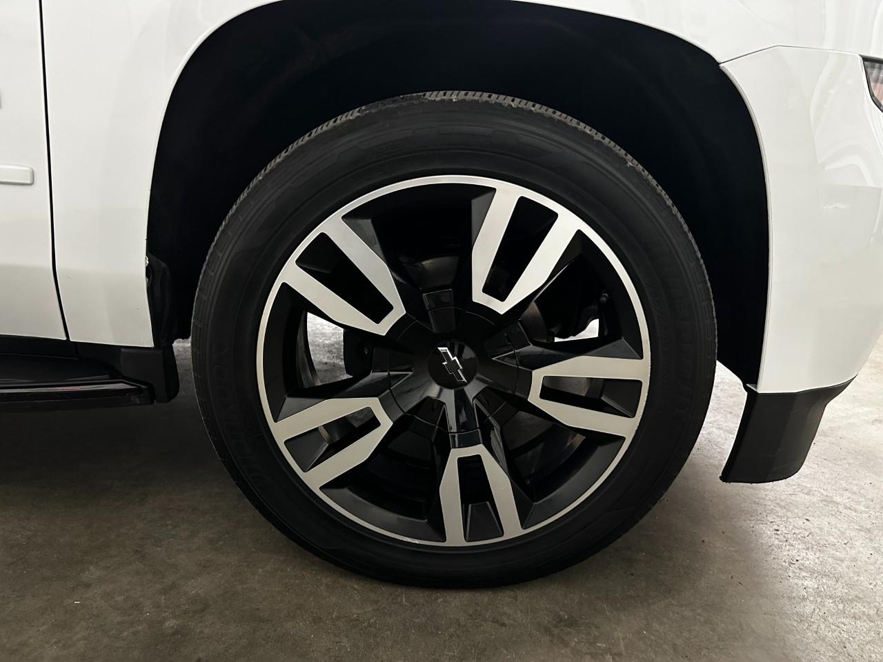 Chevrolet Suburban  2020