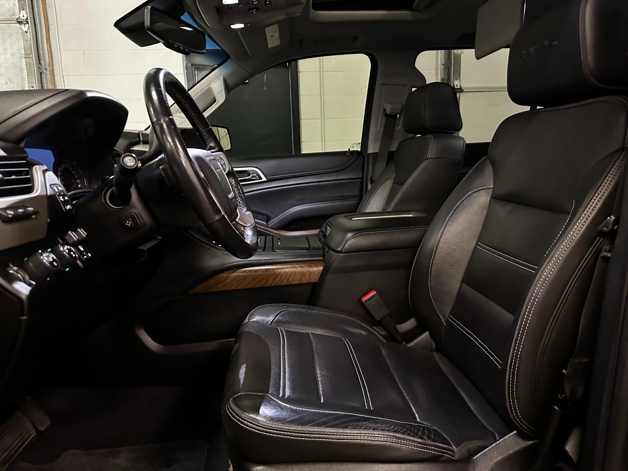 GMC Yukon XL Denali Ultimate 4WD 2019