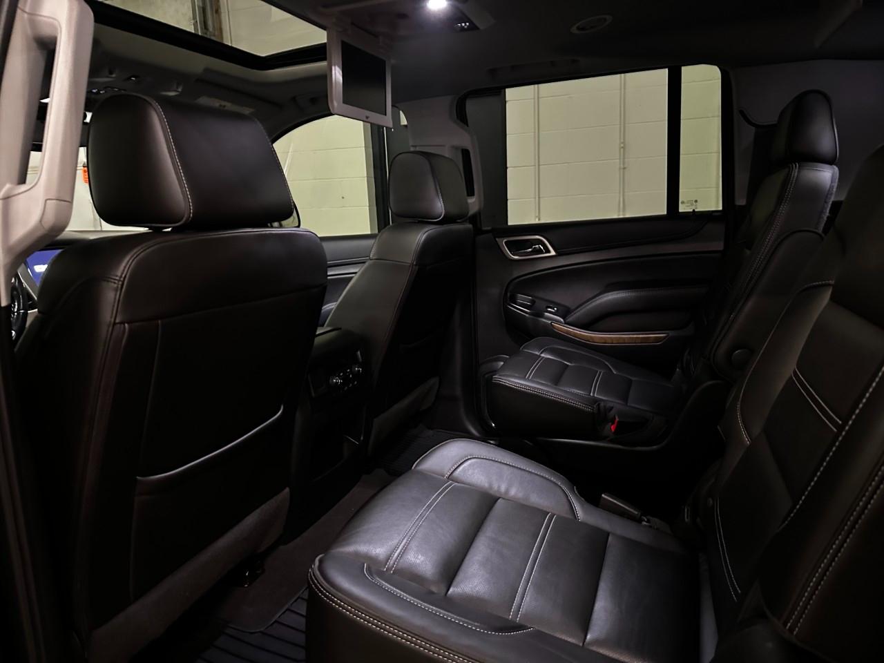 GMC Yukon XL Denali Ultimate 4WD 2019
