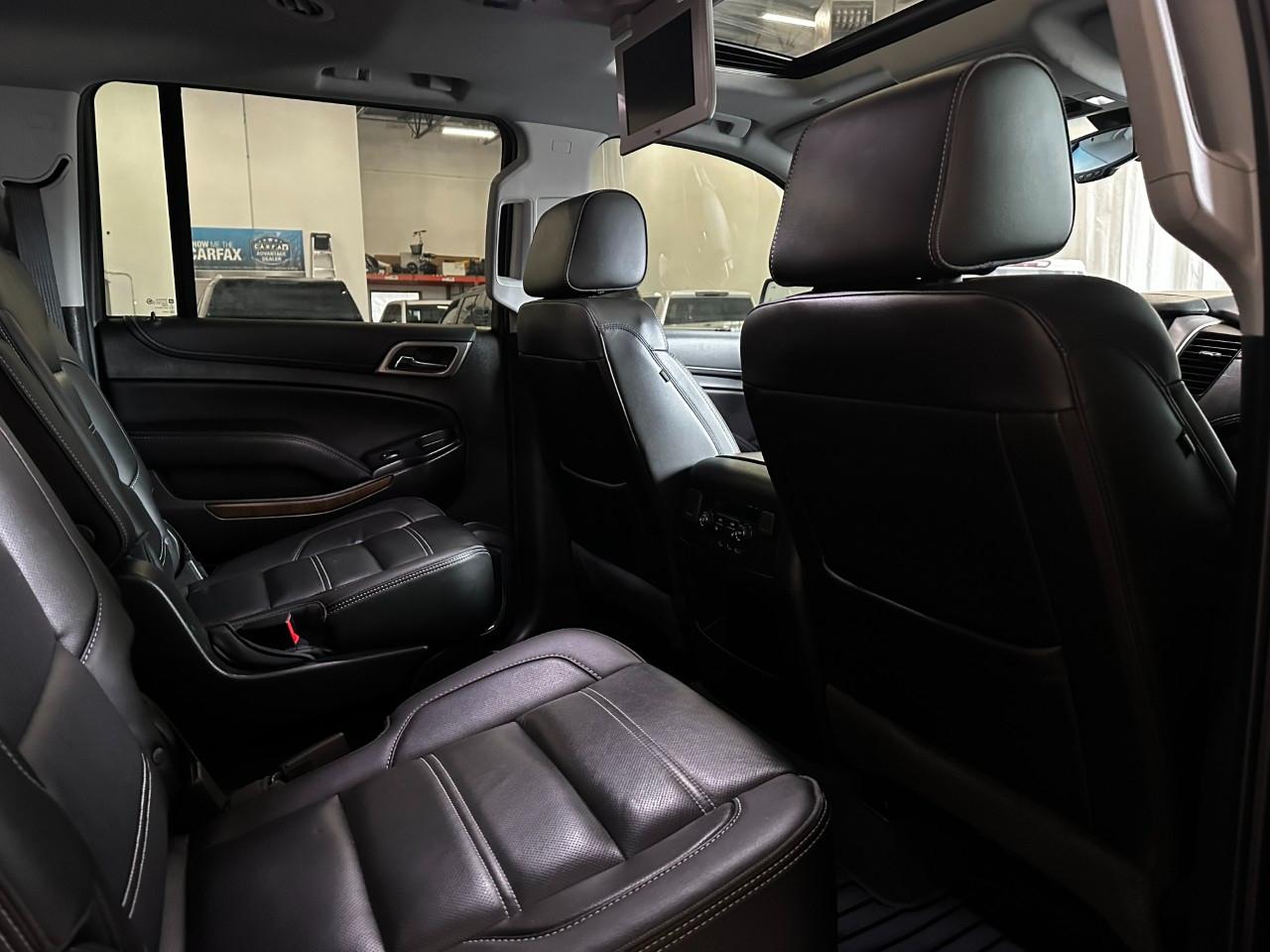 GMC Yukon XL Denali Ultimate 4WD 2019
