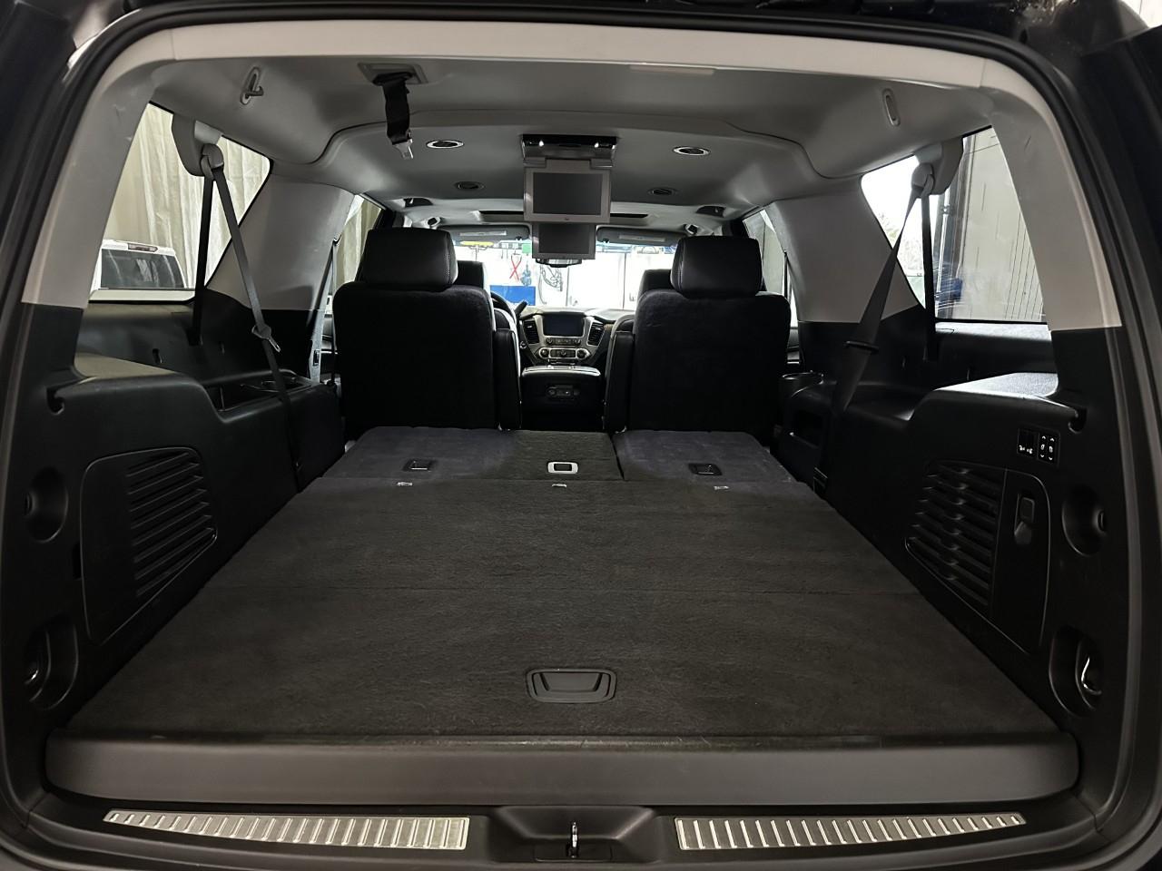 GMC Yukon XL Denali Ultimate 4WD 2019