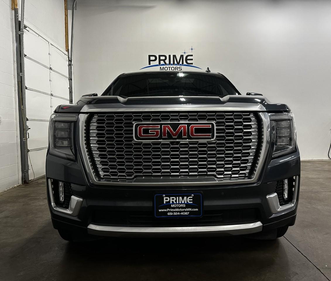 GMC Yukon Denali 4WD 2021