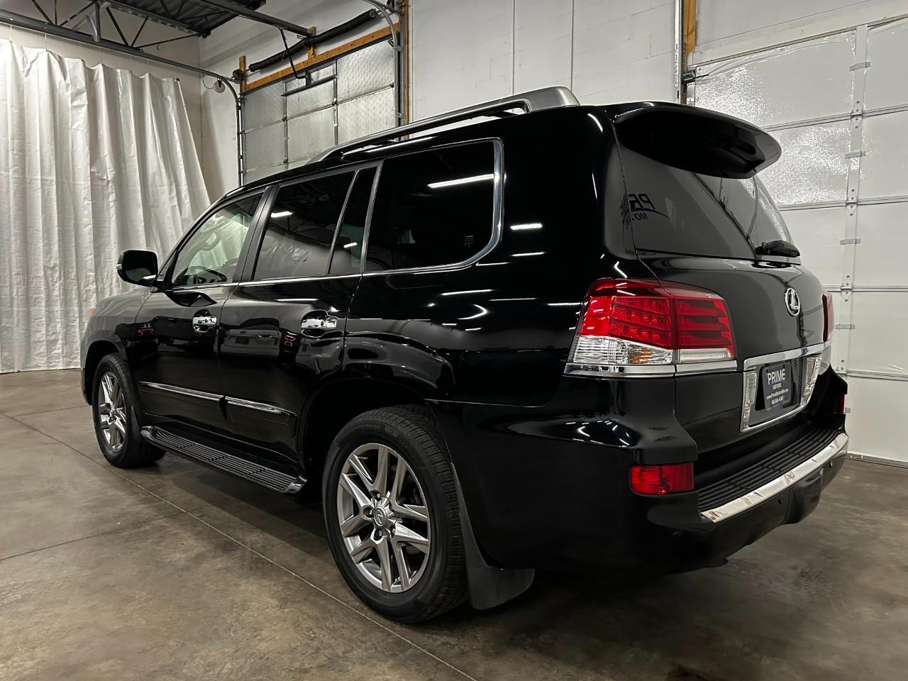 Lexus LX 570  2014
