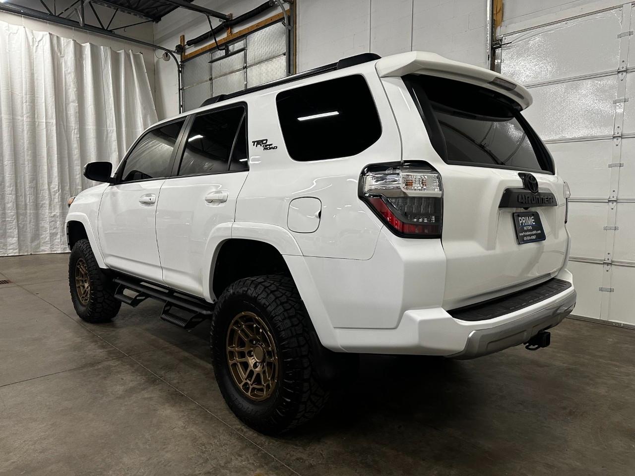 Toyota 4Runner TRD Off-road Premium 4WD 2021