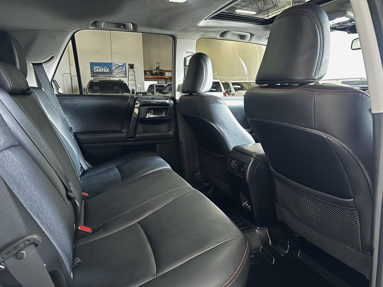 Toyota 4Runner TRD Off-road Premium 4WD 2021