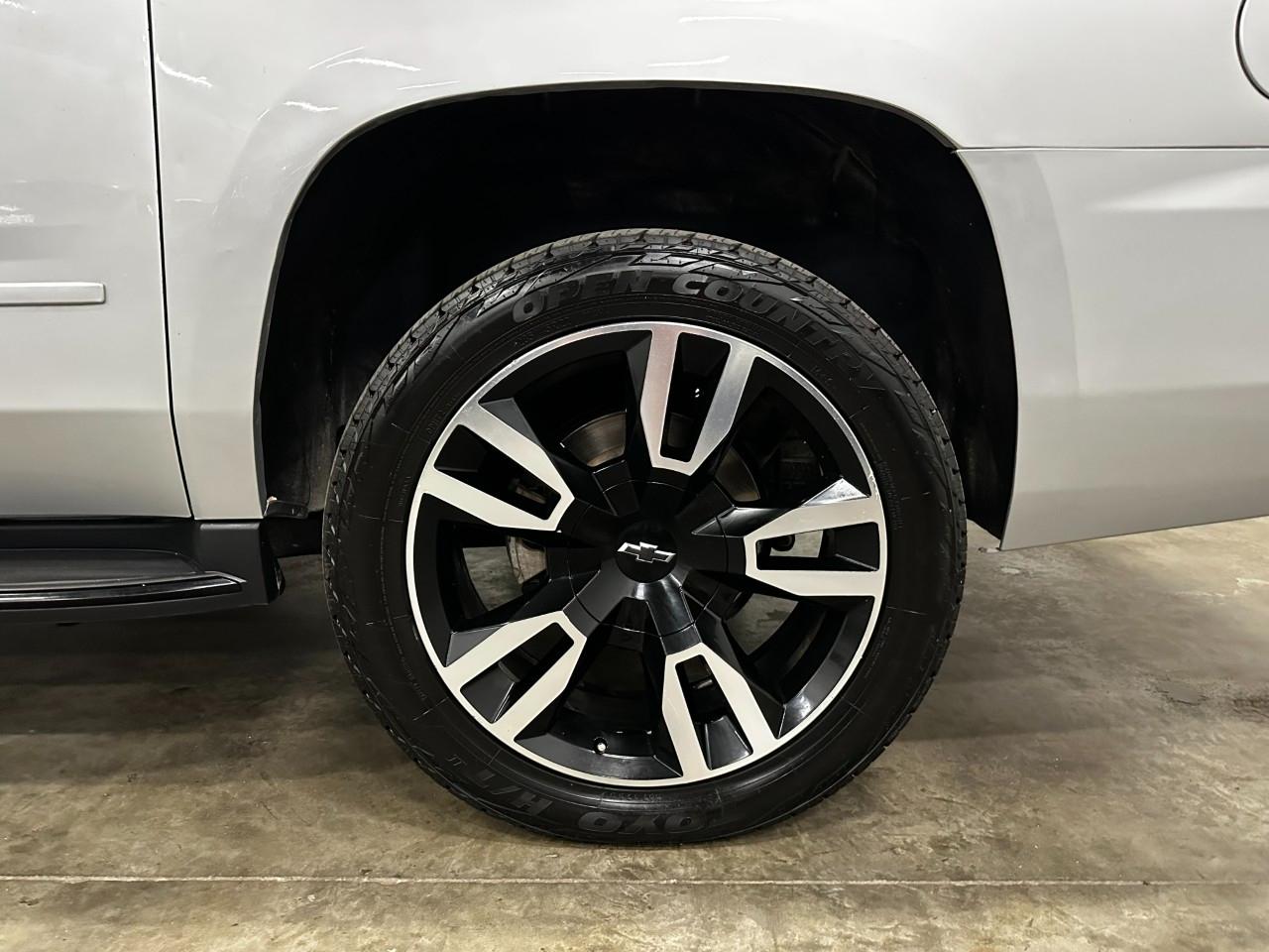 Chevrolet Suburban  2019