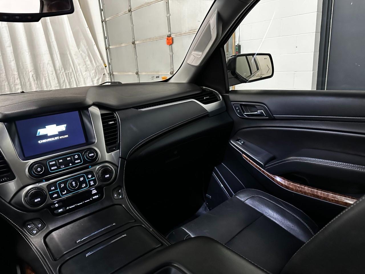 Chevrolet Suburban  2019