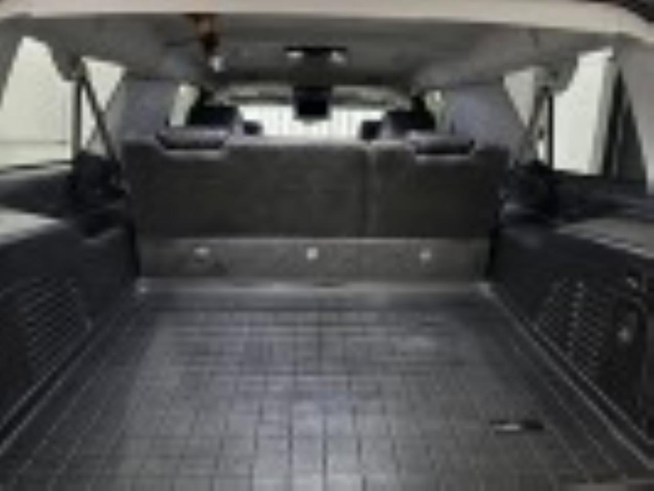 Chevrolet Suburban  2019