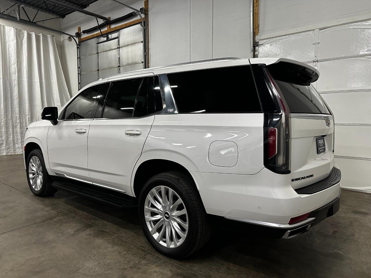 Cadillac Escalade  2021