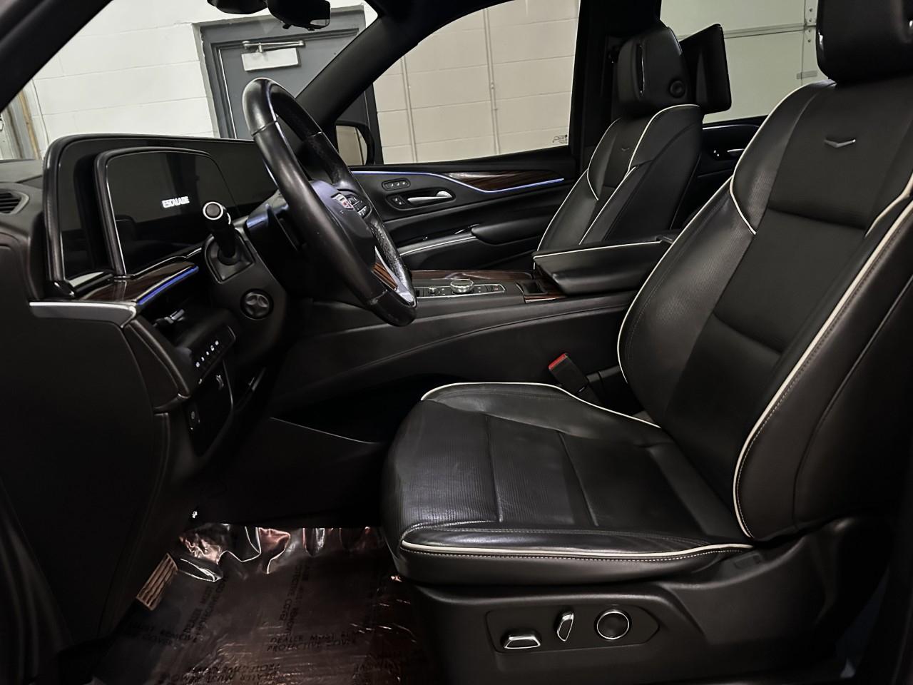 Cadillac Escalade  2021