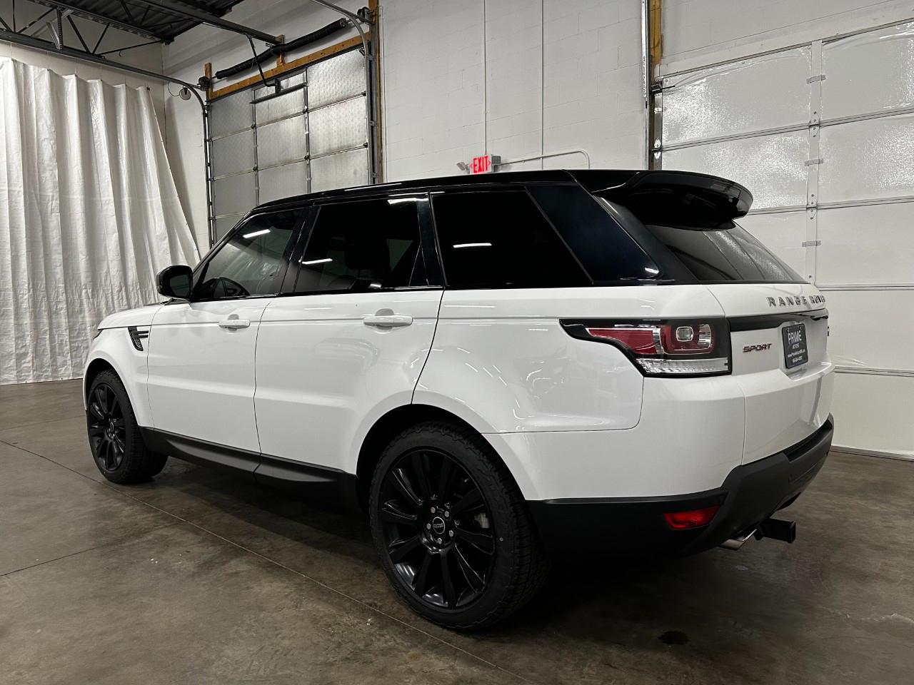 Land Rover Range Rover Sport  2015