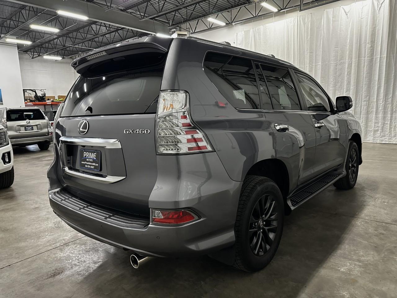 Lexus GX  2023