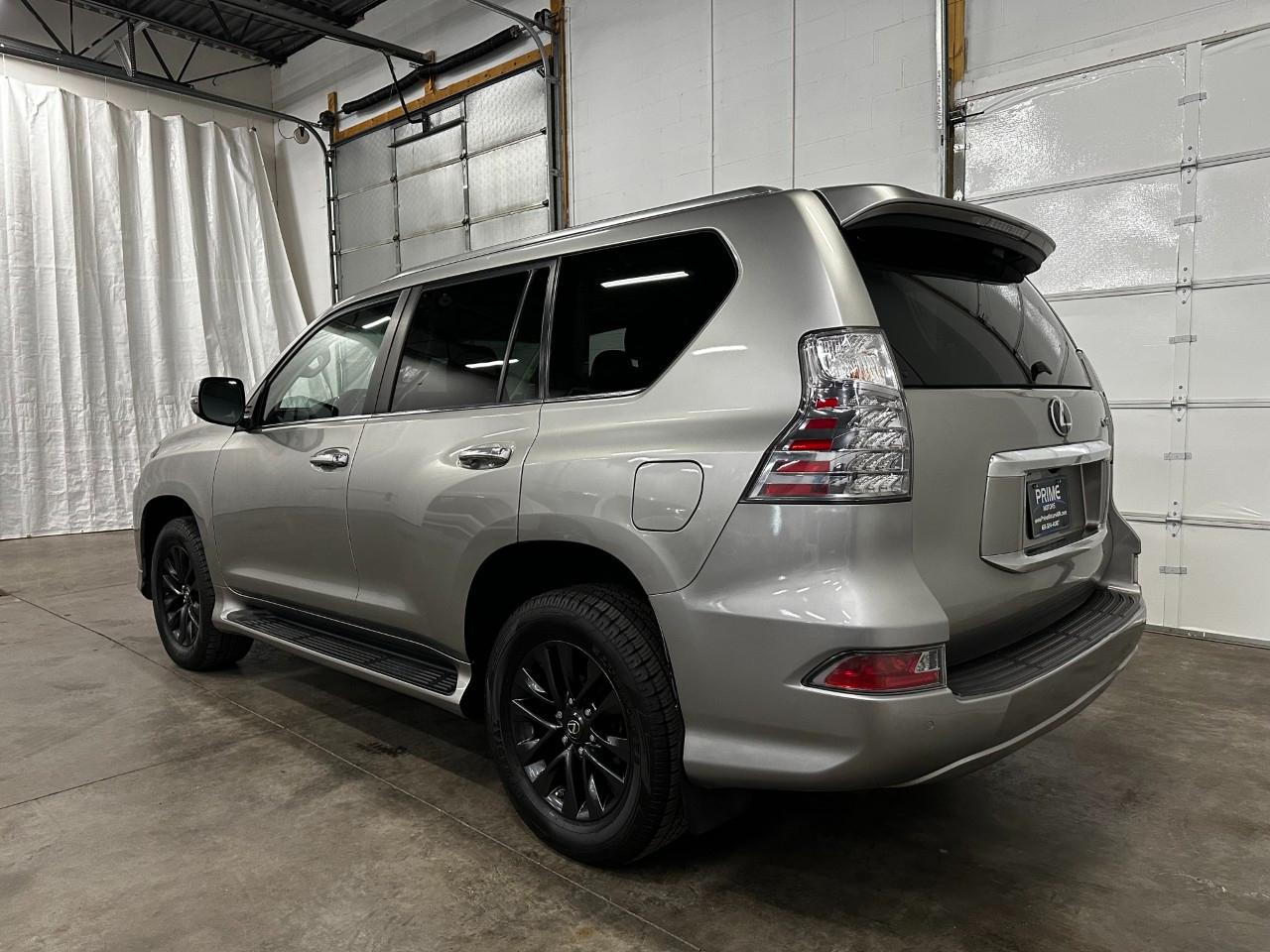 Lexus GX  2022