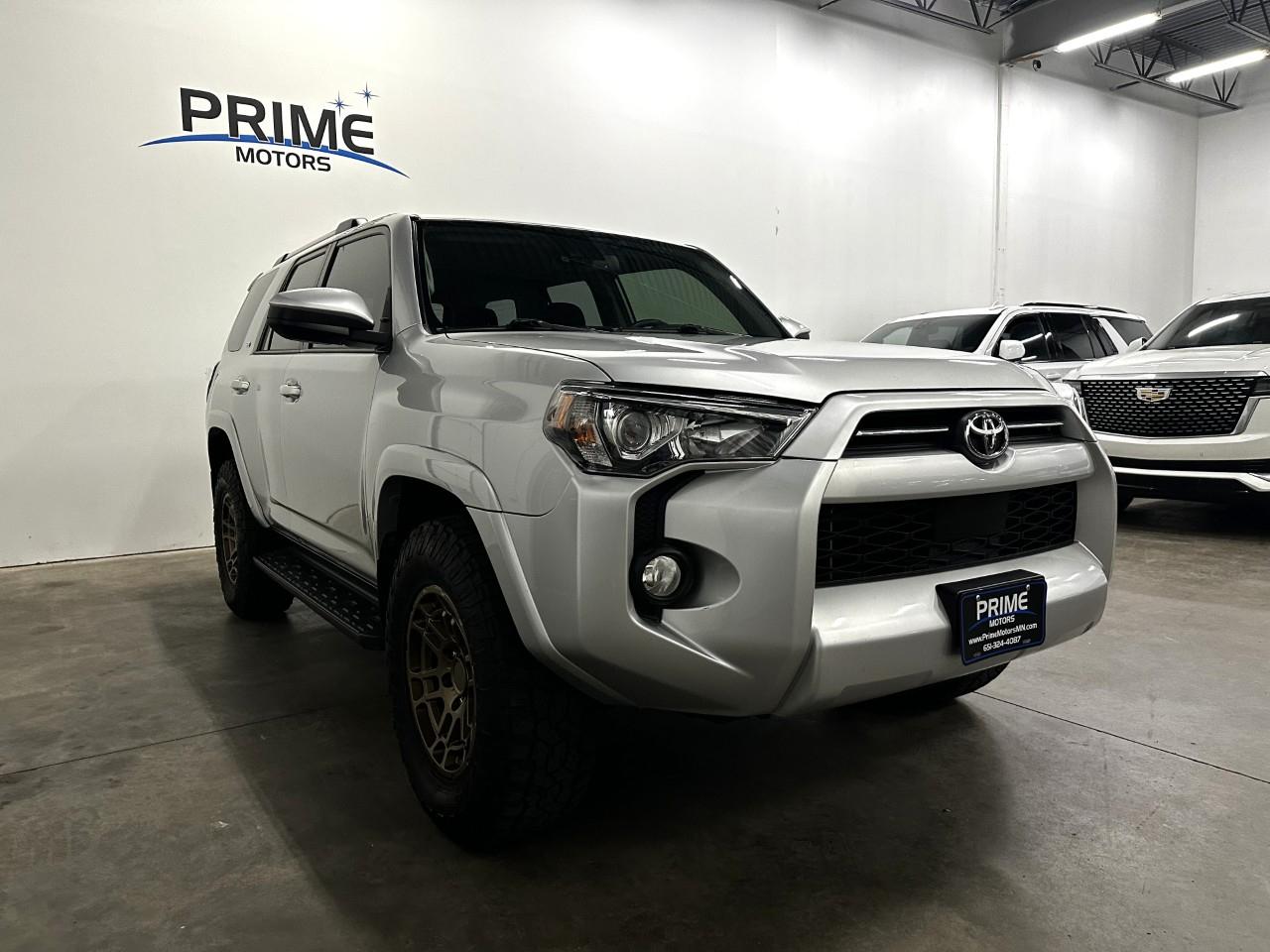 Toyota 4Runner SR5 4WD 2020