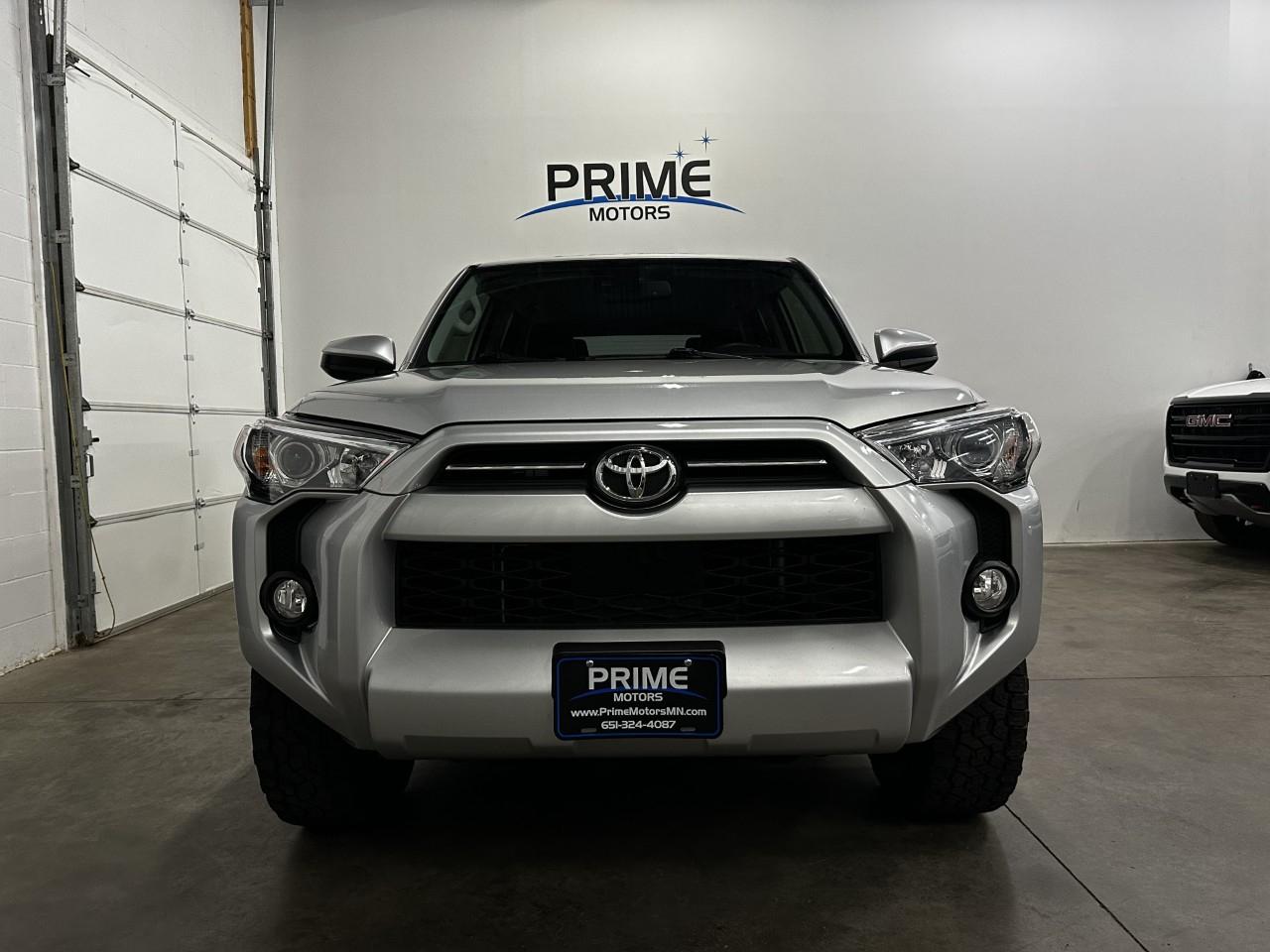 Toyota 4Runner SR5 4WD 2020