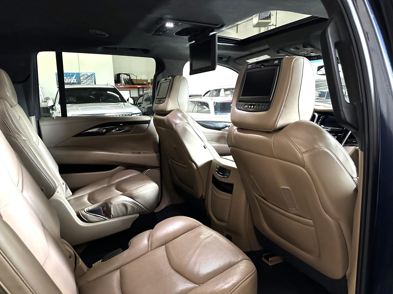 Cadillac Escalade ESV  2019