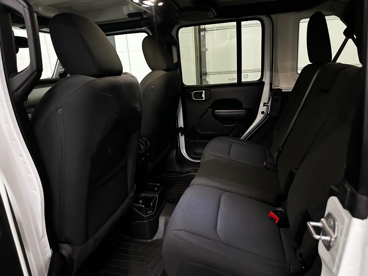 Jeep Wrangler  2021