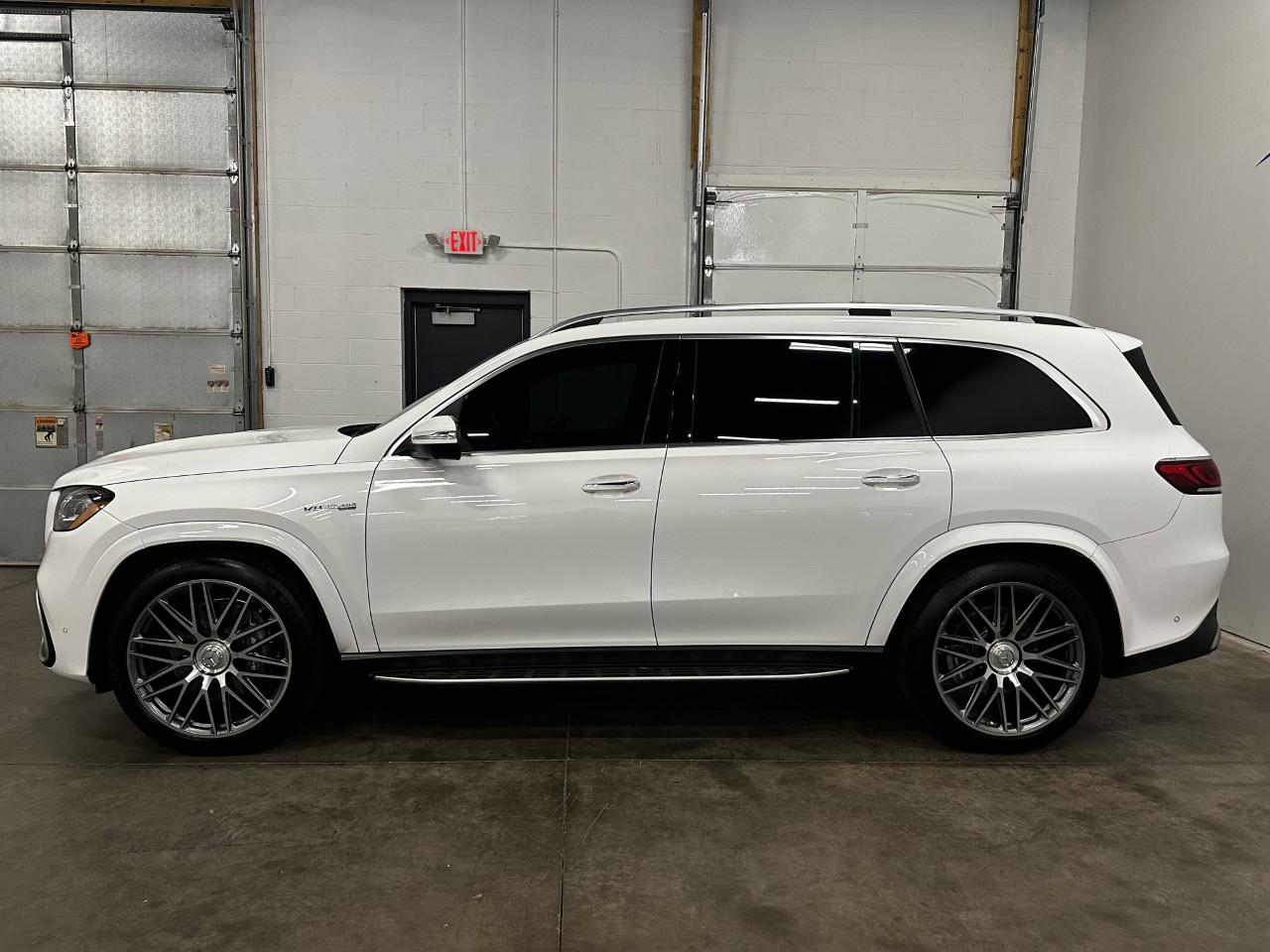 Mercedes-Benz GLS  2021