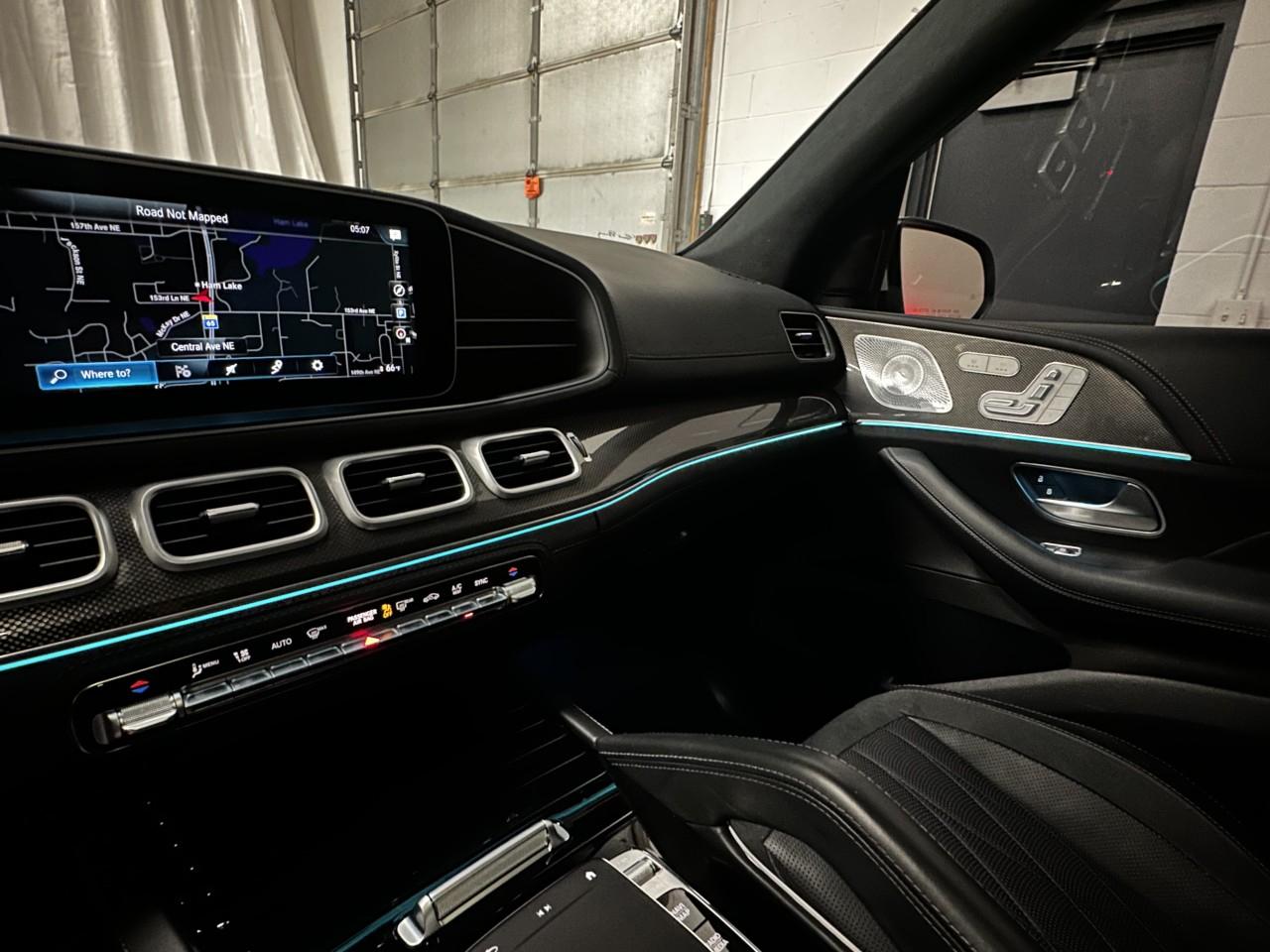 Mercedes-Benz GLS  2021