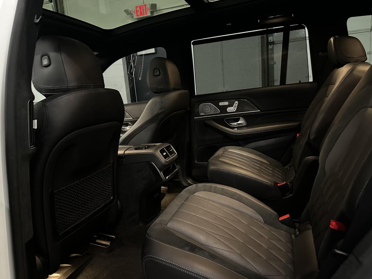 Mercedes-Benz GLS  2021
