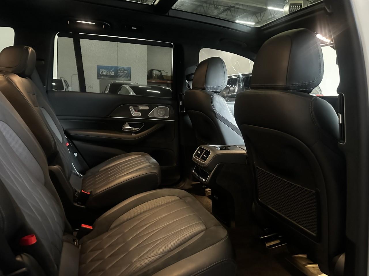 Mercedes-Benz GLS  2021