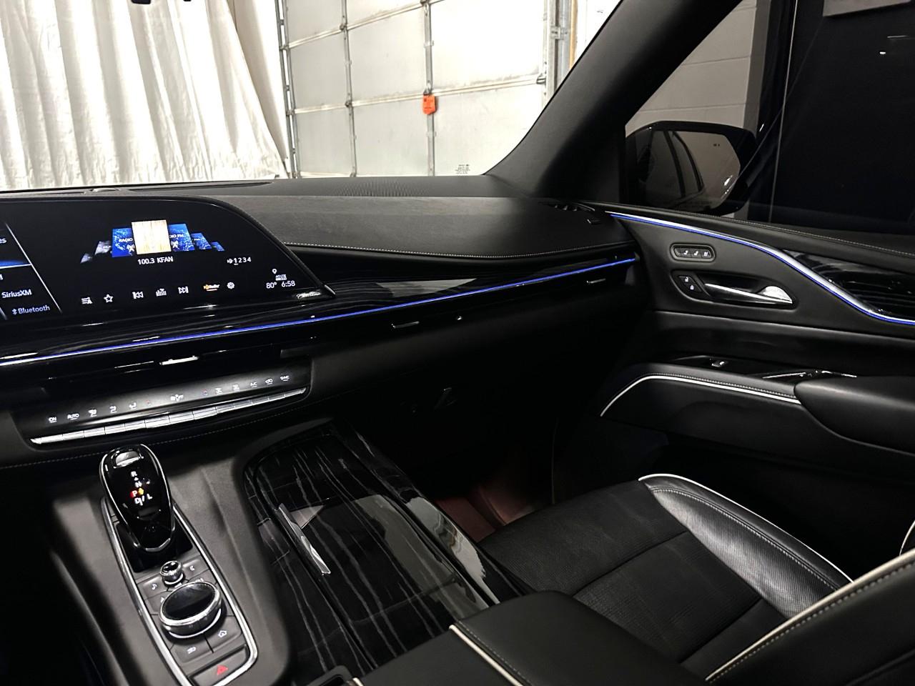 Cadillac Escalade  2022