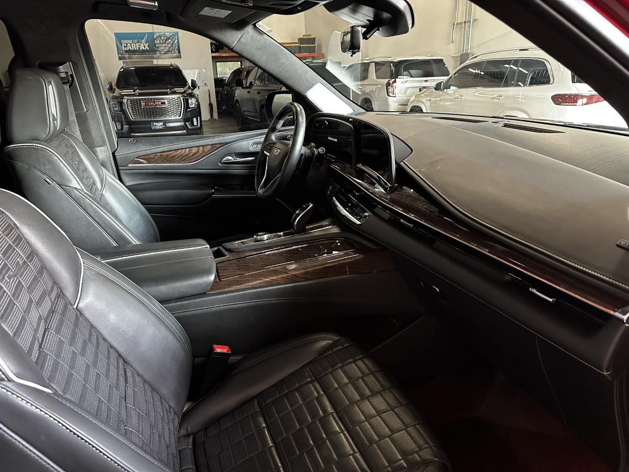 Cadillac Escalade  2021