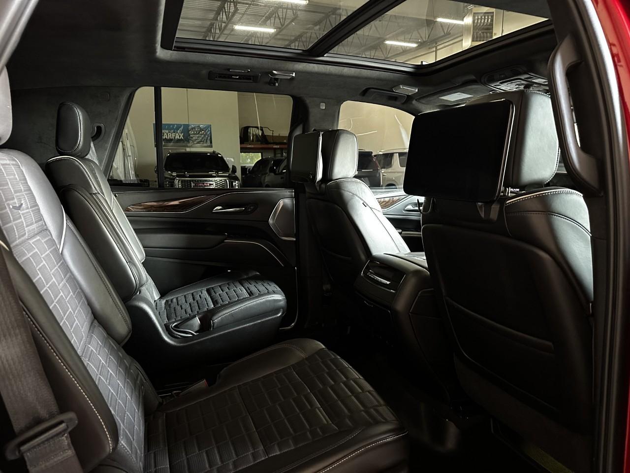 Cadillac Escalade  2021