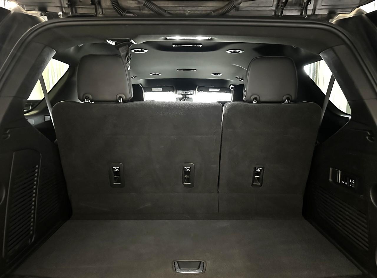 GMC Yukon Denali 4WD 2022