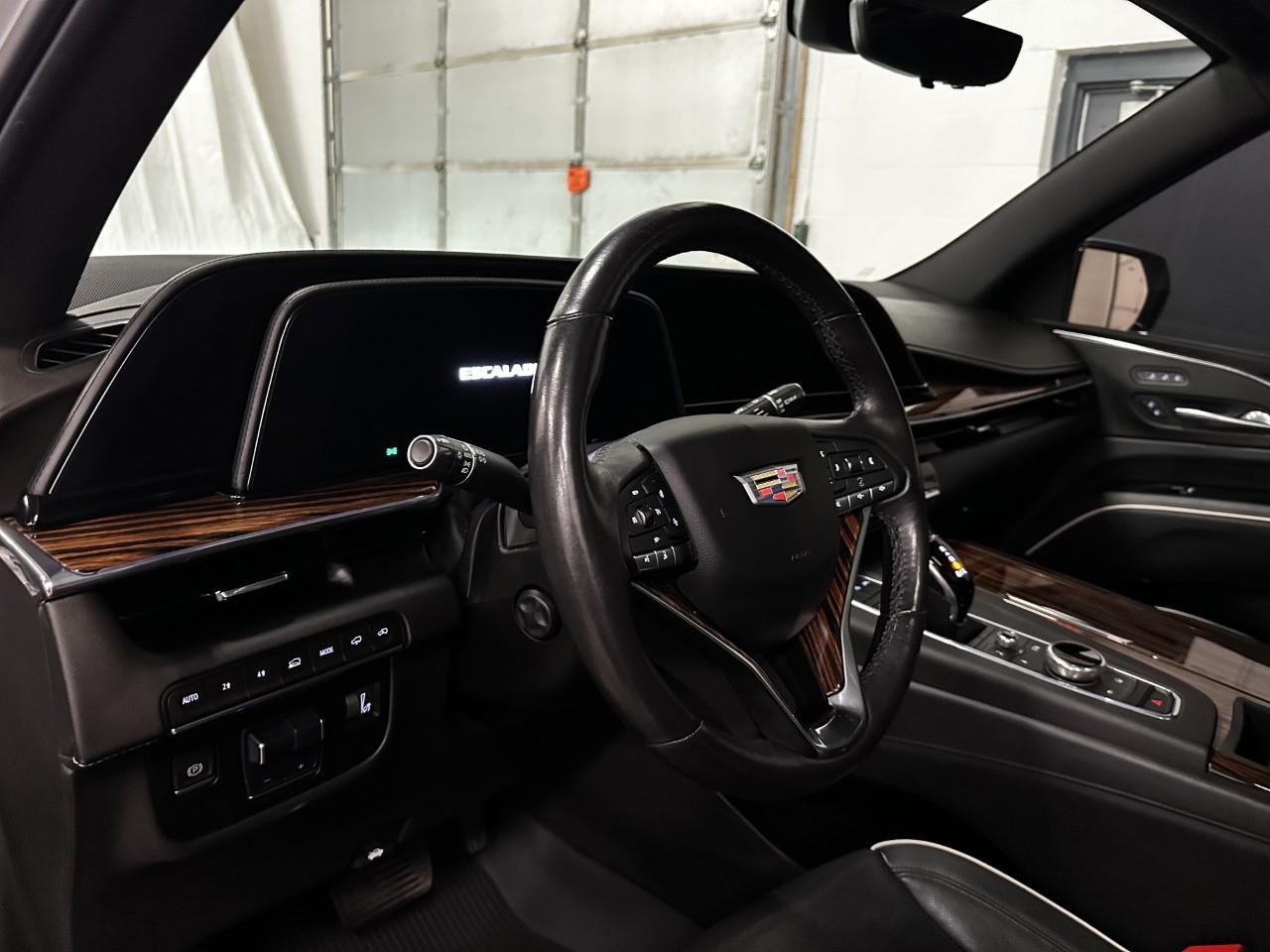 Cadillac Escalade  2021