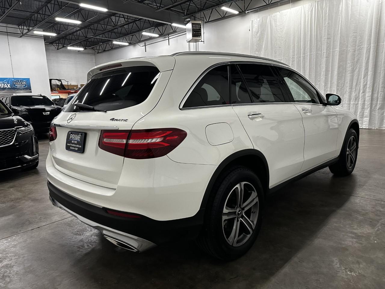 Mercedes-Benz GLC GLC 300 4MATIC SUV 2019