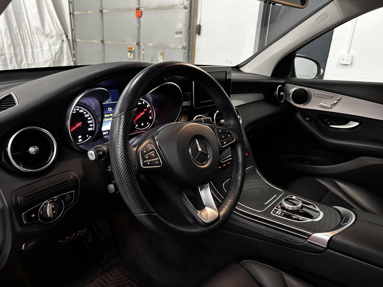 Mercedes-Benz GLC GLC 300 4MATIC SUV 2019
