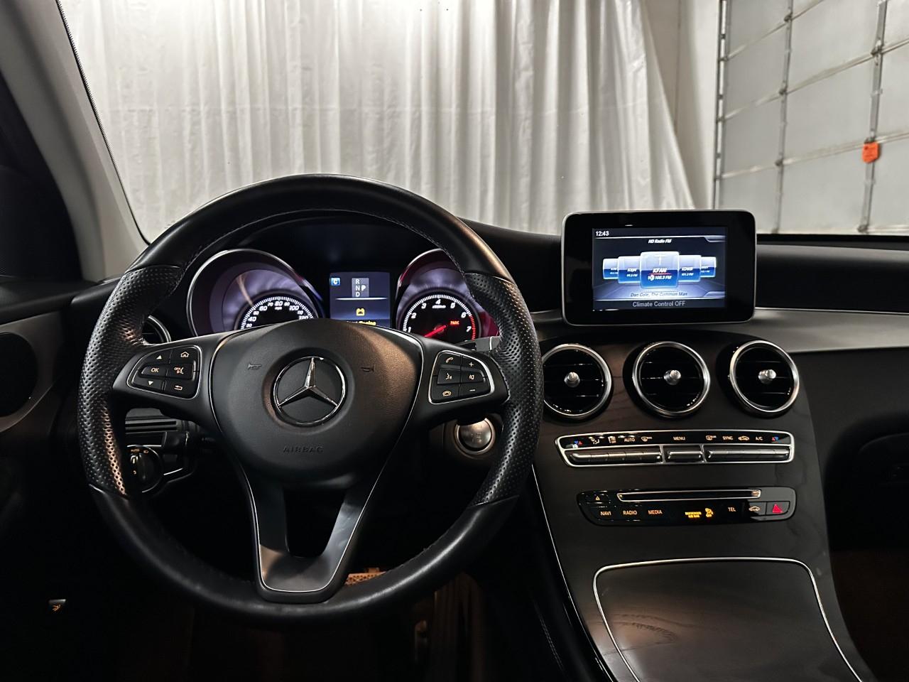 Mercedes-Benz GLC GLC 300 4MATIC SUV 2019