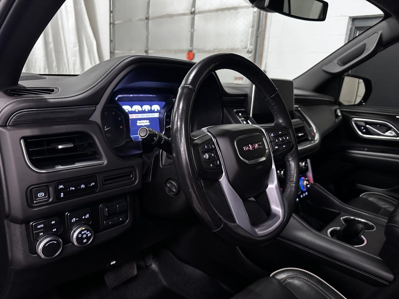 GMC Yukon  2021