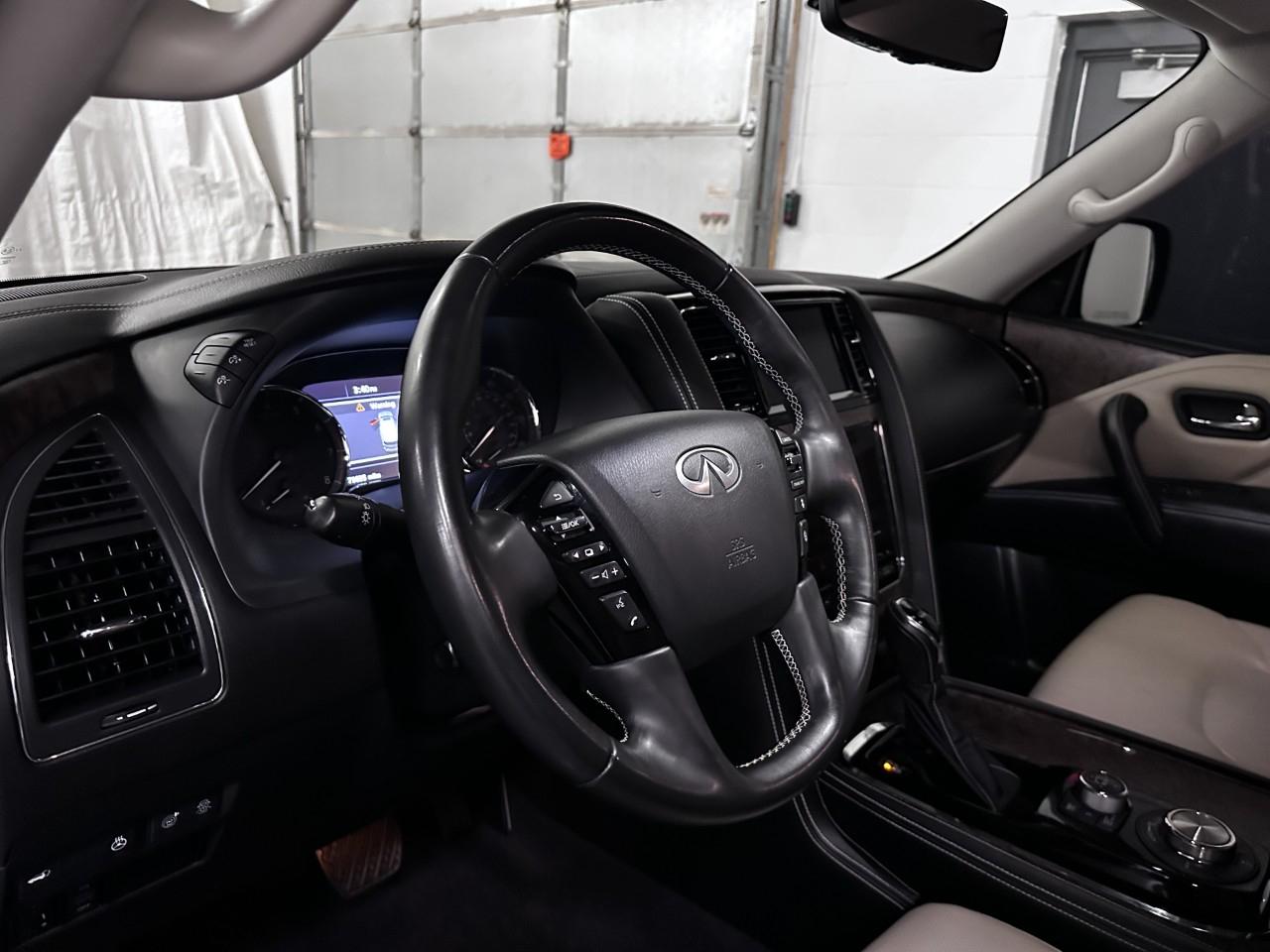 Infiniti QX80  2021