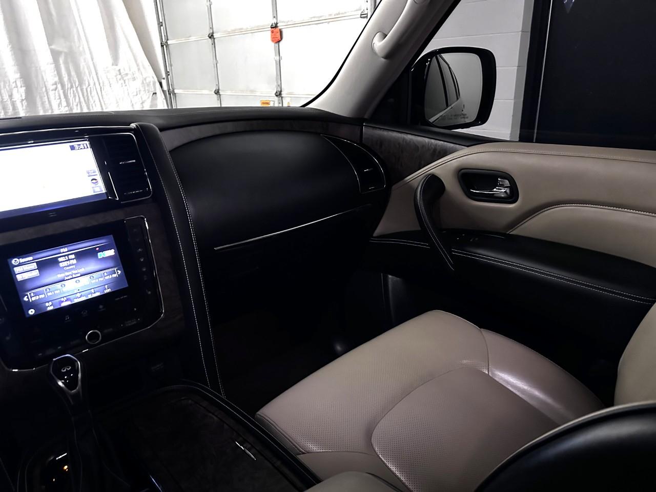 Infiniti QX80  2021
