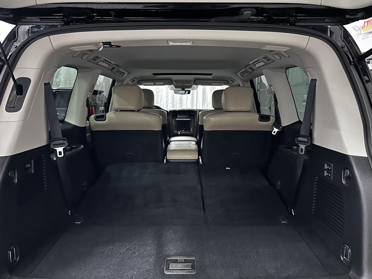 Infiniti QX80  2021